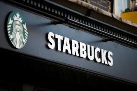 Conheça o executivo transformou o Starbucks no restaurante mais valioso do mundo
