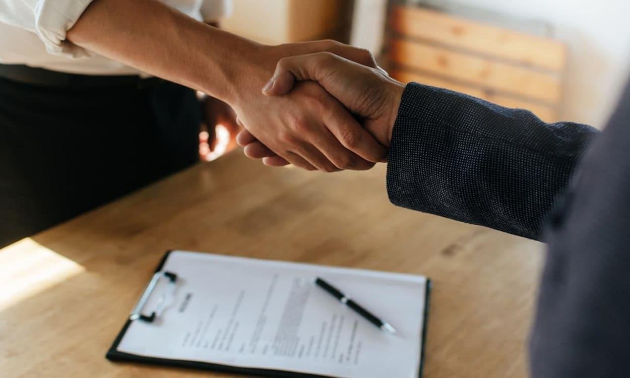 Veja a lista das 25 melhores empresas do Brasil para sua carreira decolar em 2023
