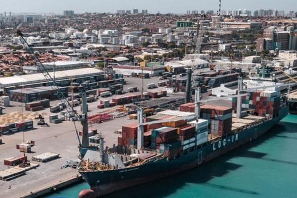 Setor portuário do Brasil movimenta mais de 105 milhões de toneladas em novembro