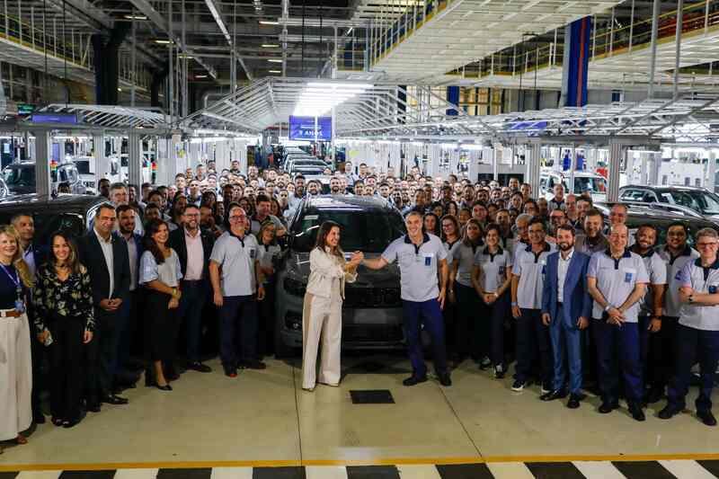 Stellantis anuncia novo ciclo de investimentos
