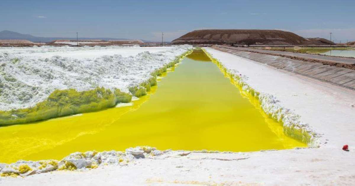 Como forte queda no preço do lítio afeta a América Latina