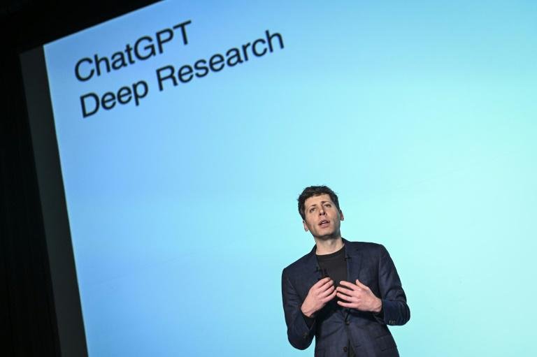 Pressionada por DeepSeek, OpenAI apresenta ‘deep research’ no ChatGPT