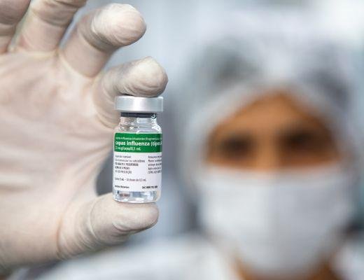 Cada segundo conta: os bastidores de como o Butantan traz a cepa atualizada da vacina da gripe para o Brasil, após anúncio da OMS